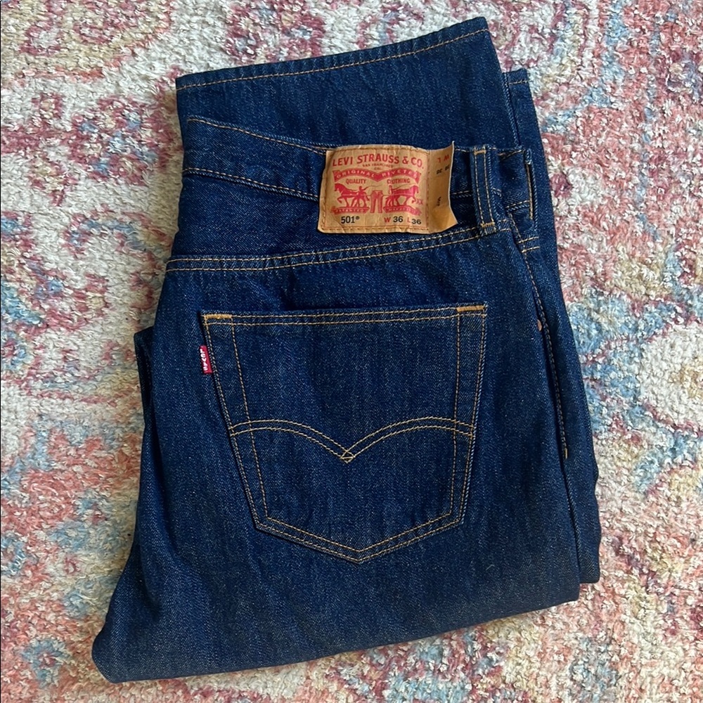Levi's Men's Dark Blue Jeans NWOT